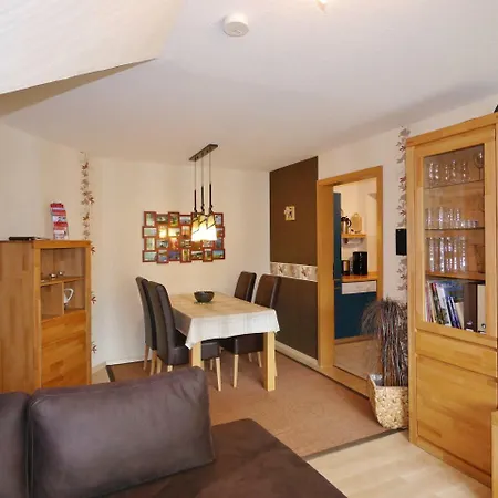 Appartement Komfort-fewo A Am Kurpark *